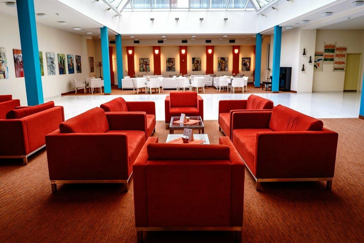 Sanssouci Hotel 4*