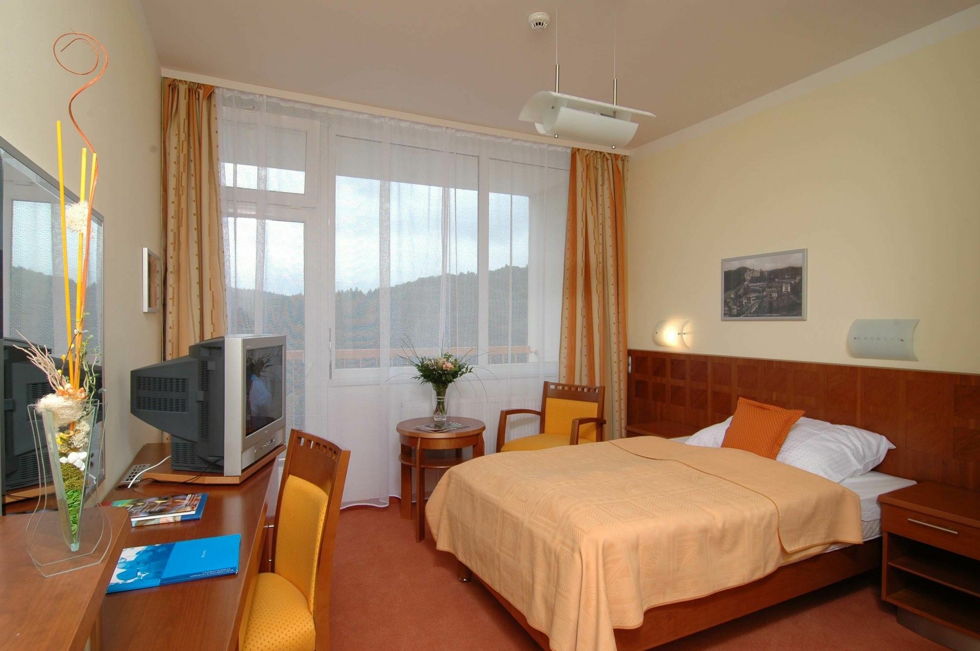 Sanssouci Hotel 4*